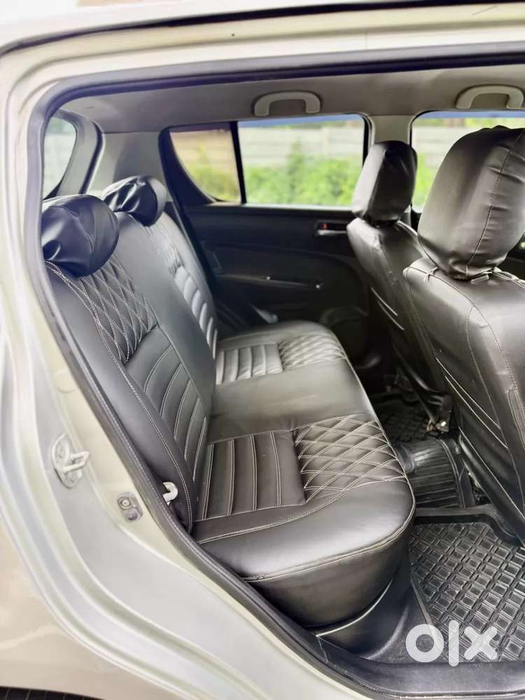 Maruti Suzuki Swift Vxi, 2011, Petrol