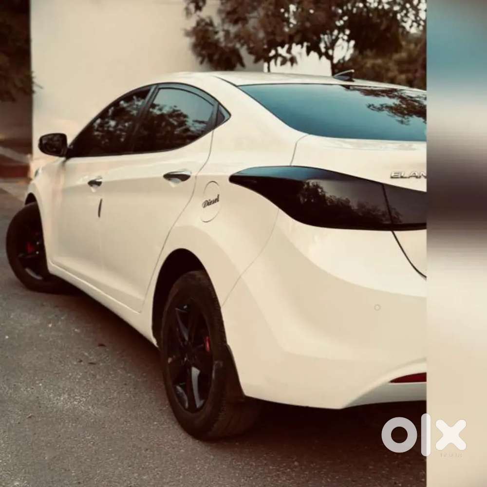 Hyundai Elantra 2013 Diesel 17000 Km Driven
