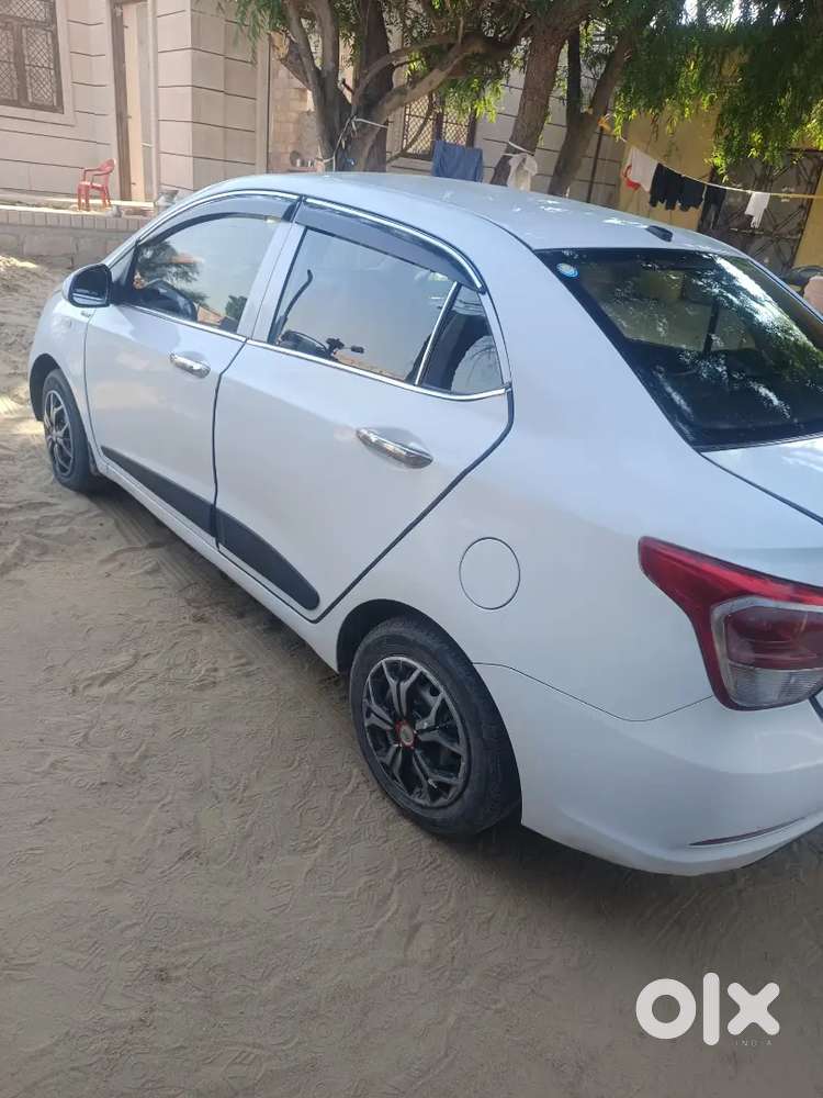 Hyundai Xcent 2017 Well Maintained