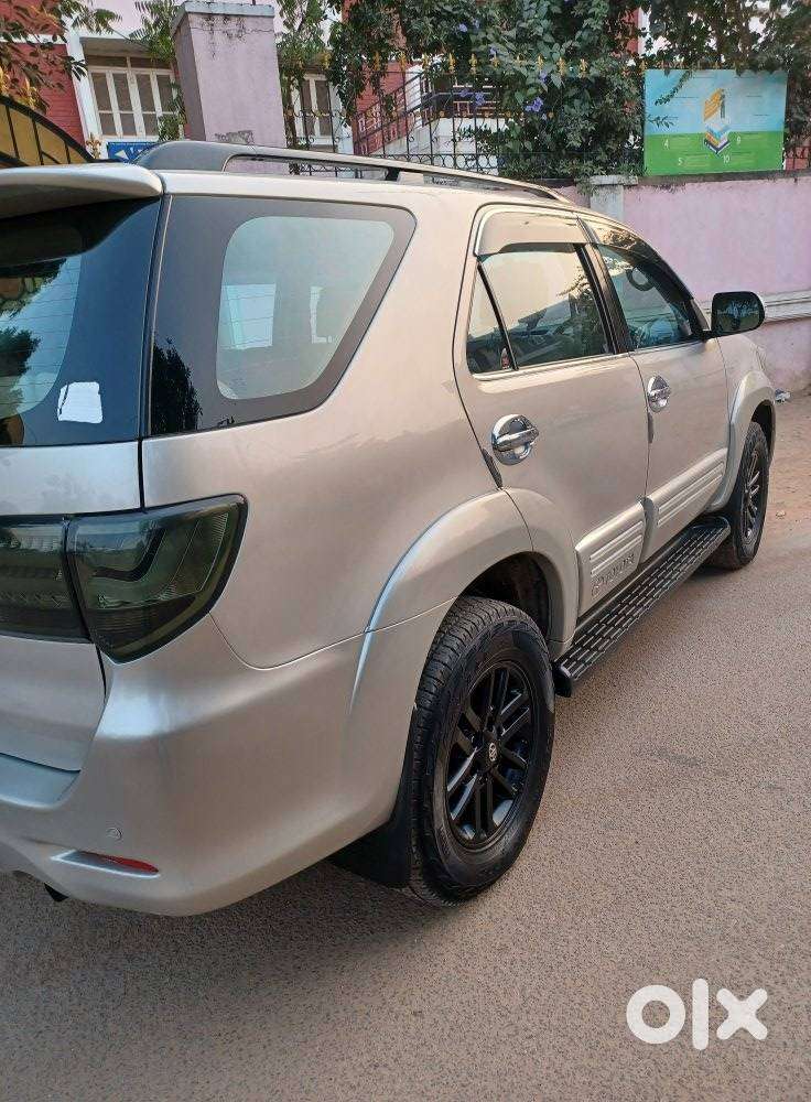 Toyota Fortuner 3.0 4x2 Mt, 2012, Diesel