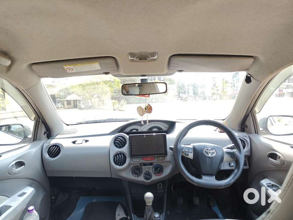 Toyota Etios 2011 Cng & Hybrids Well Maintained