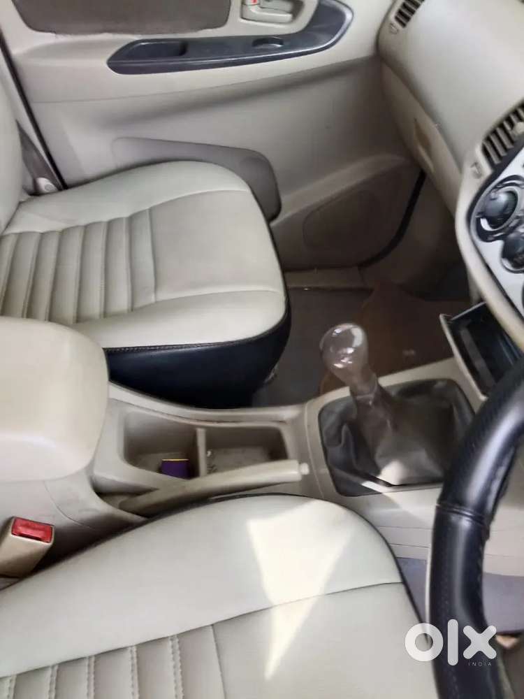 Toyota Innova Diesel 2014