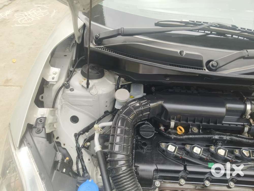 Maruti Suzuki Dzire 1.2 Vxi, 2019, Petrol