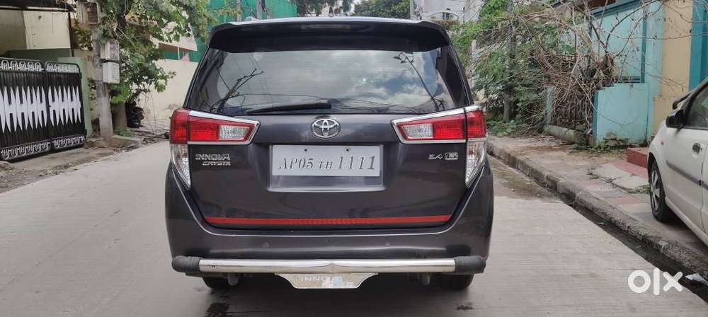 Toyota Innova Crysta 2.7 Gx Mt 8s, 2017, Diesel