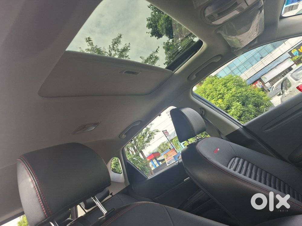 Kia Sonet Gtx Plus Turbo Dct, 2023, Petrol