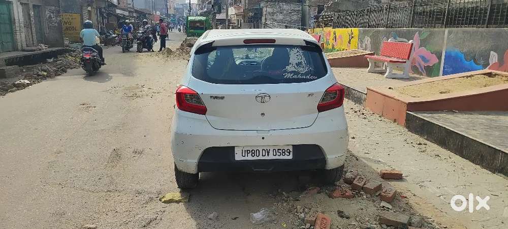 Tata Tiago 2016 Petrol 26000 Km Driven