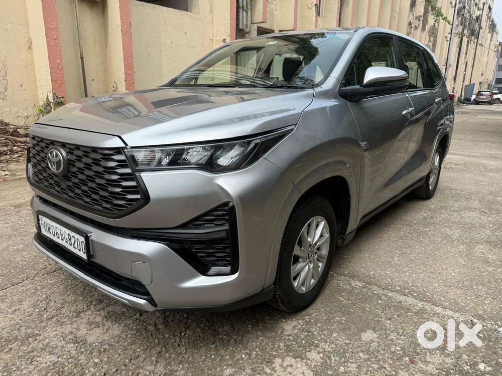 Toyota Innova Hycross 2.0 Gx 8 Str, 2024, Petrol