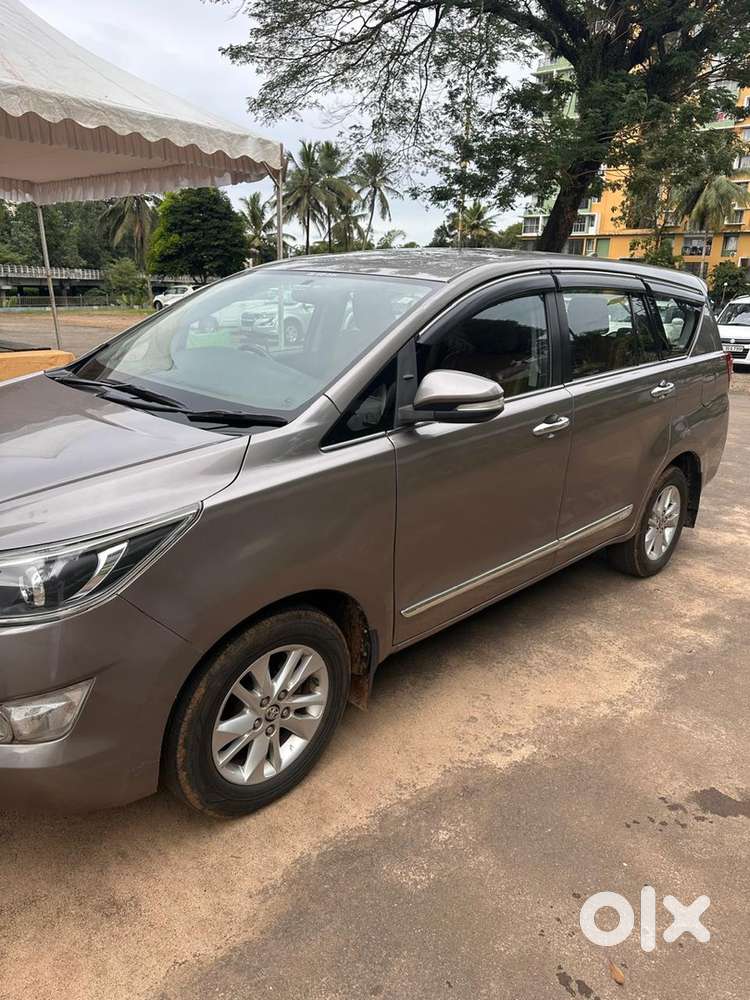 Toyota Innova Crysta 2017 Diesel Manual