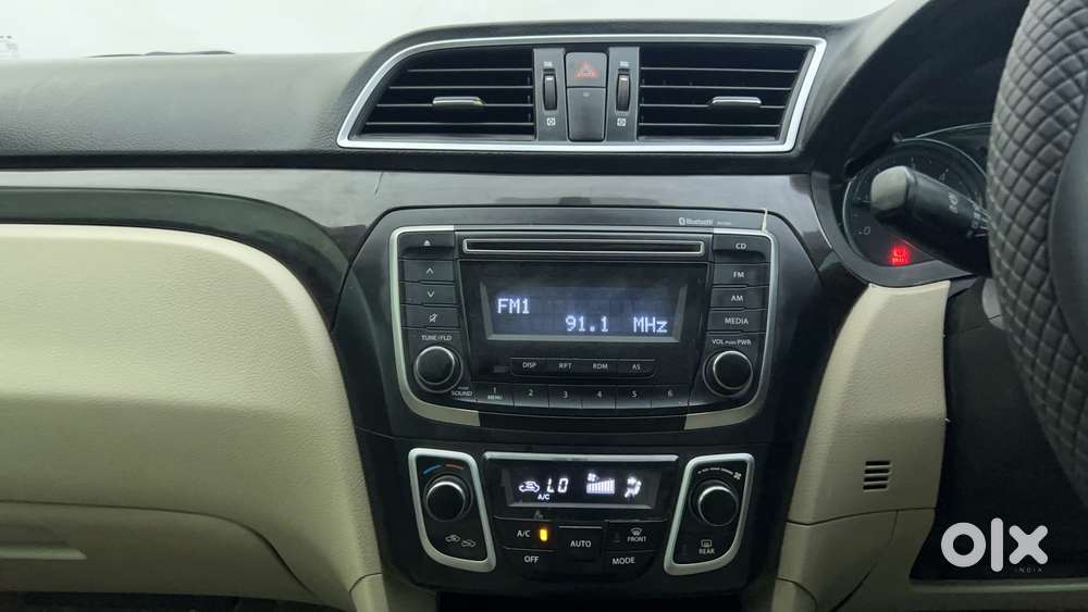 Maruti Suzuki Ciaz 1.3 Zeta Shvs Mt, 2017, Diesel