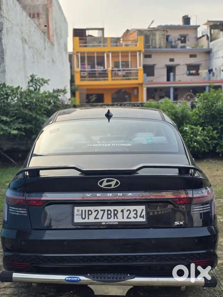 Hyundai Verna Sx 2025