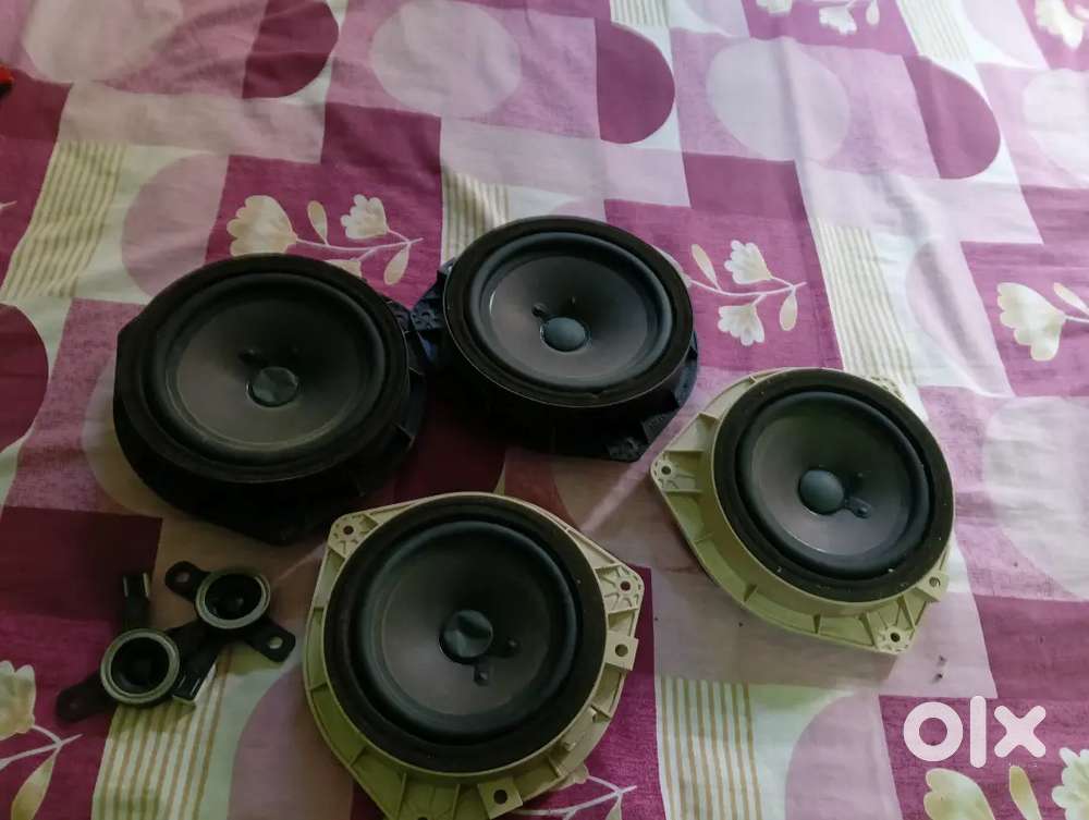 Hyundai i20 genuine speakers set Spare Parts 1821214220