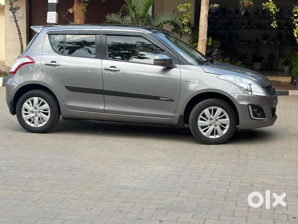 Maruti Suzuki Zxi Abs 2017 Petrol