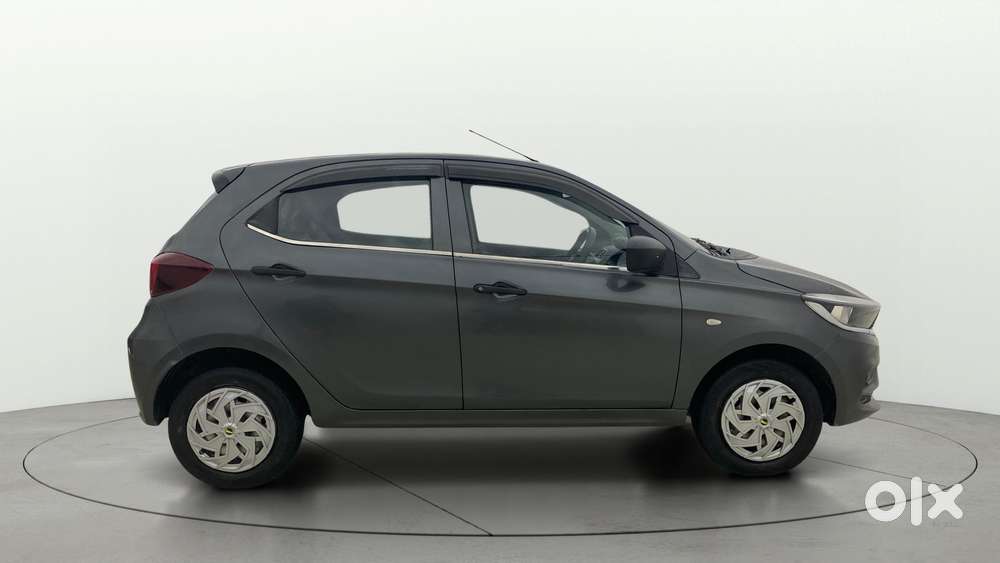 Tata Tiago 1.2 Revotron Xm, 2022, Cng & Hybrids