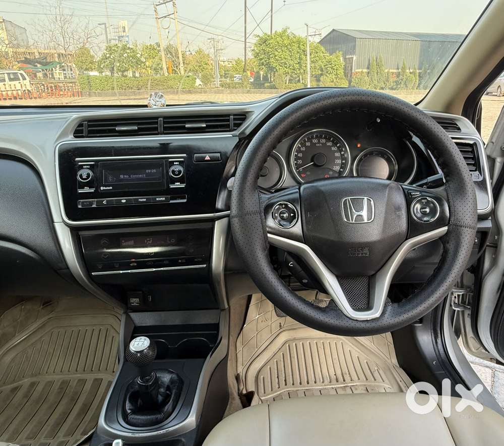 Honda City 1.5 Sv I-vtec Mt, 2018, Petrol
