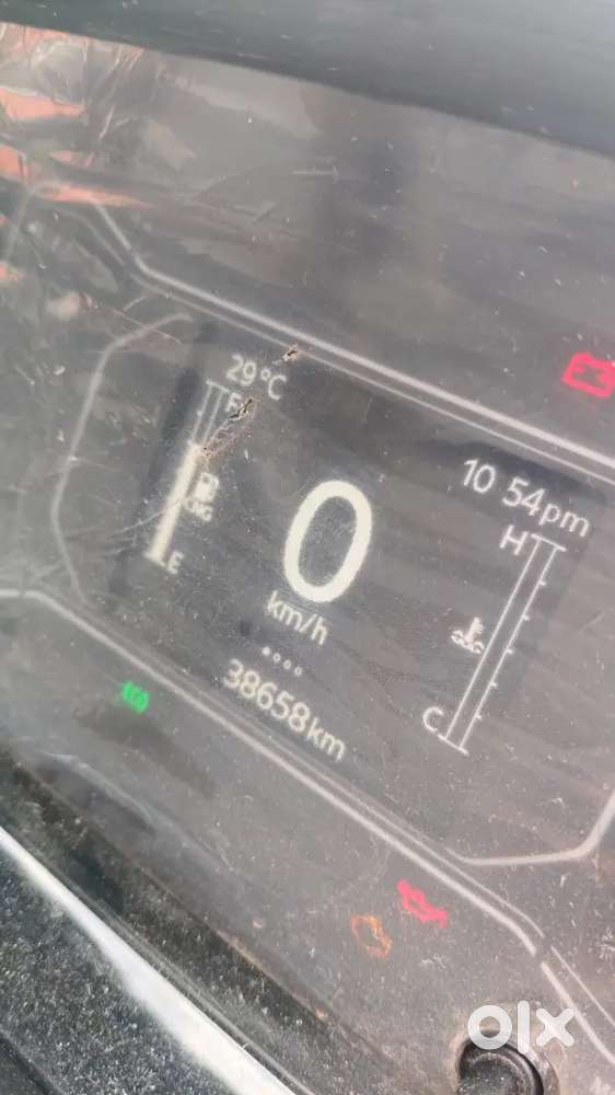 Mahindra Veero Mint Condition 1year Old Model Company Service
