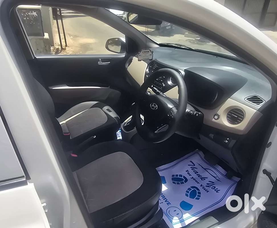 Hyundai Grand I10 Asta Automatic 1.2 Kappa Vtvt, 2015, Petrol