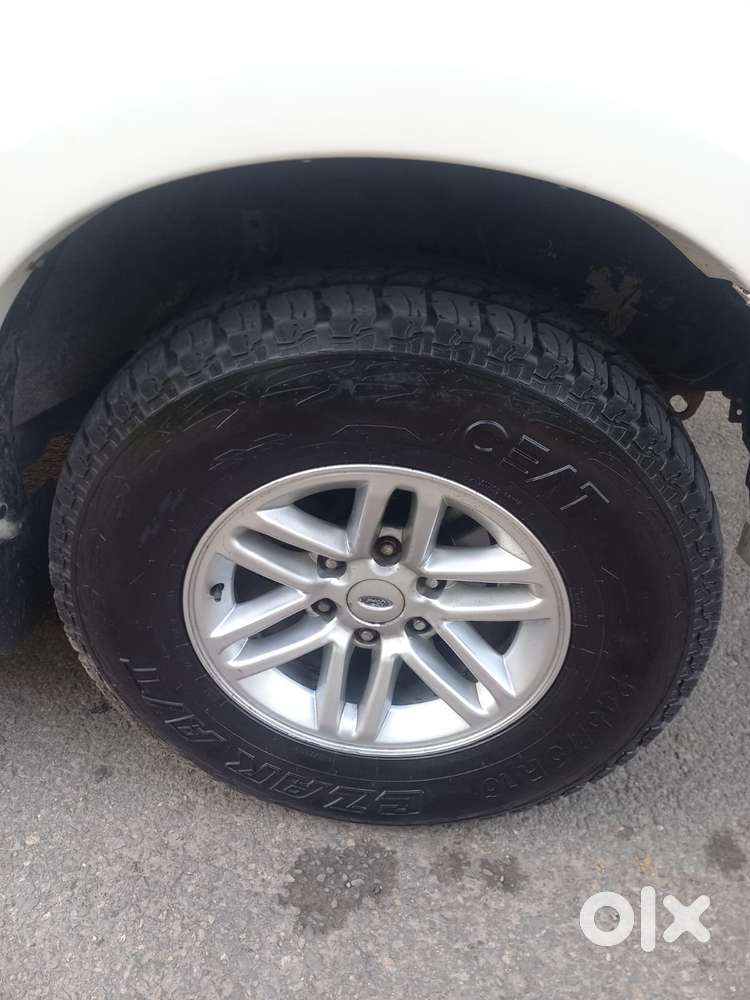 Ford Endeavour 2.2 Trend At 4x2, 2013, Diesel