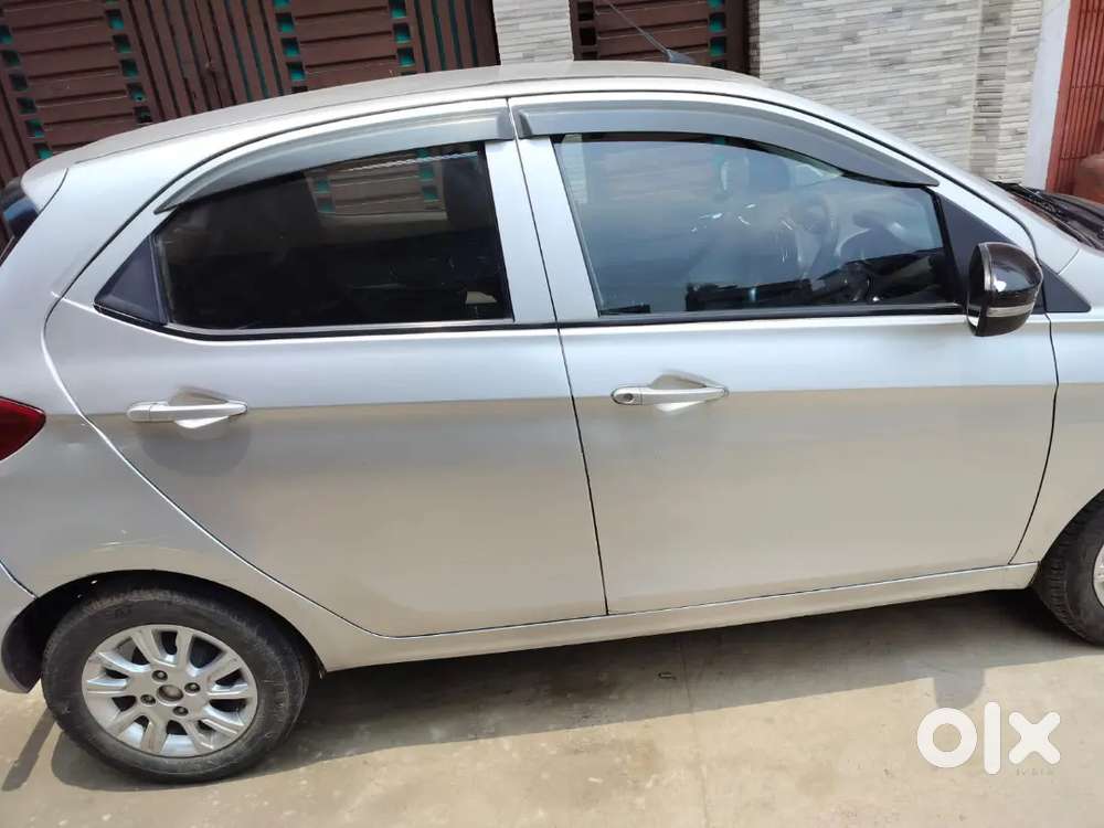 Tata Tiago 2017 Petrol 128200 Km Driven