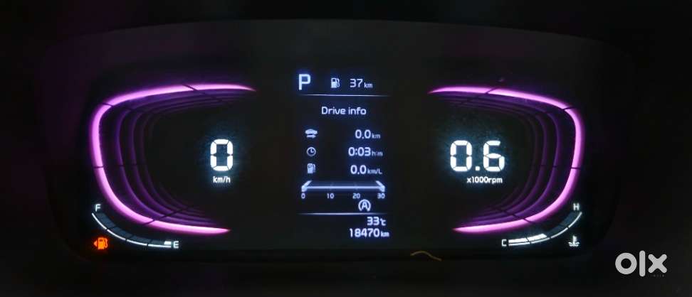Kia Carens 1.4 Prestige Plus Turbo Dct 7 Str, 2024, Petrol