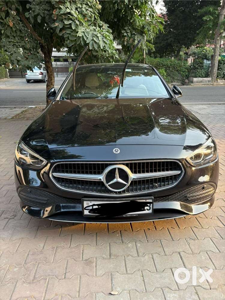 Brand New Condition C 200