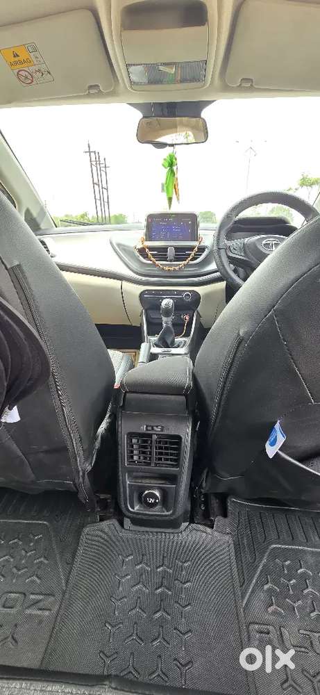 Tata Altroz 1.2 Petrol 2022