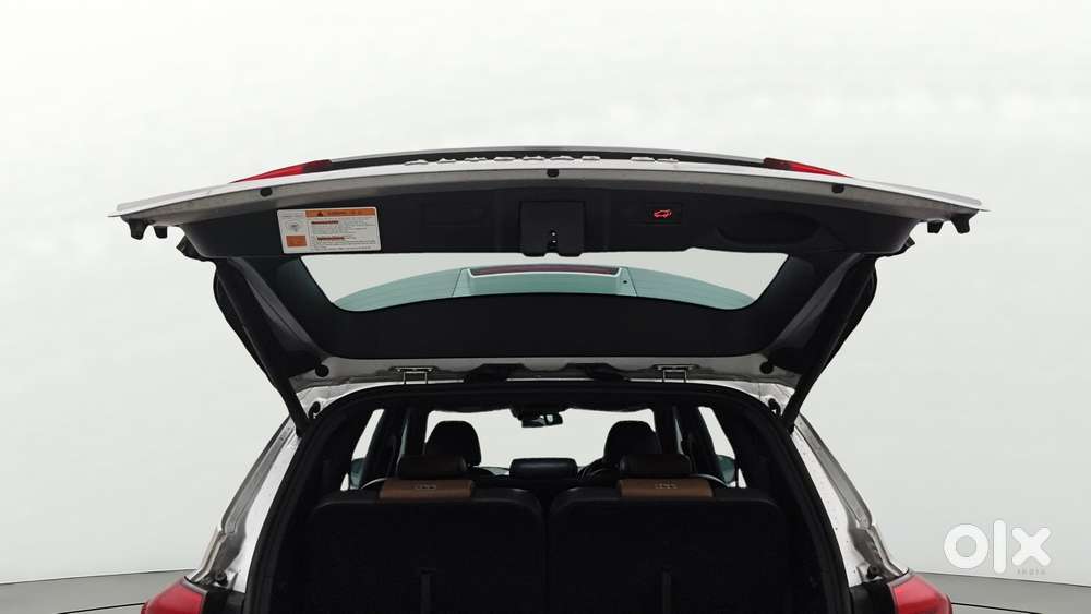 Mahindra Alturas G4 4x4 At, 2019, Diesel