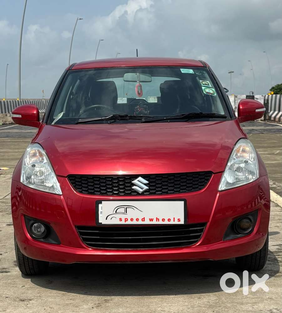 Maruti Suzuki Swift Vxi With Abs, 2013, Petrol