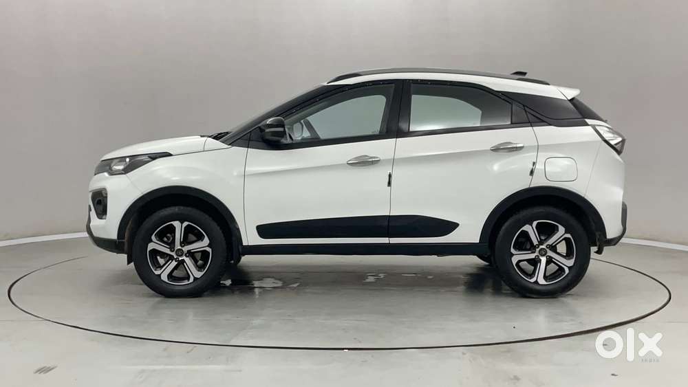 Tata Nexon 1.2 Revotron Xz Plus, 2022, Cng & Hybrids