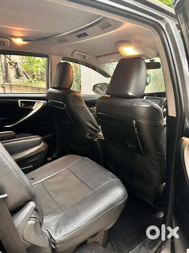 Toyota Innova Crysta