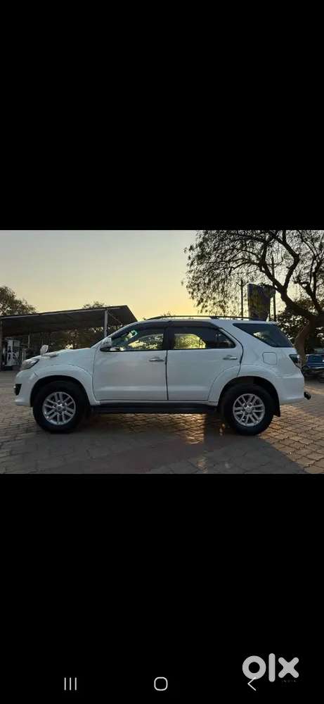 Toyota Fortuner 2016
