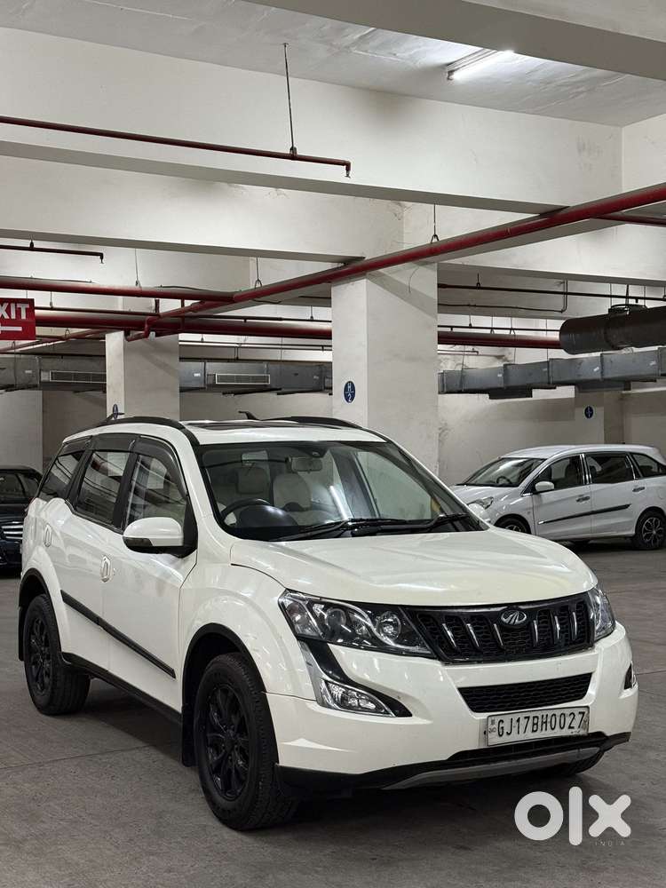 Mahindra Xuv500 2.2 W10 Sportz Edition Mt, 2017, Diesel