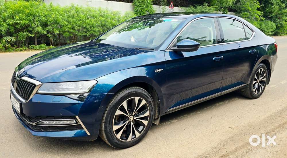 Skoda Superb 2.0 L&k Tsi At, 2022, Petrol