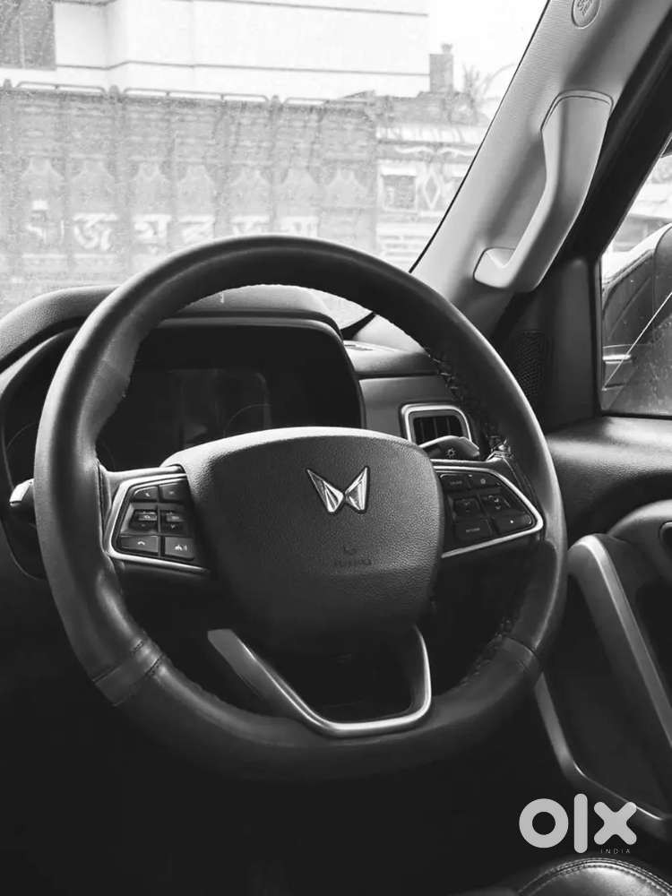 Mahindra Scorpio-n 2023 Petrol 29000 Km Driven