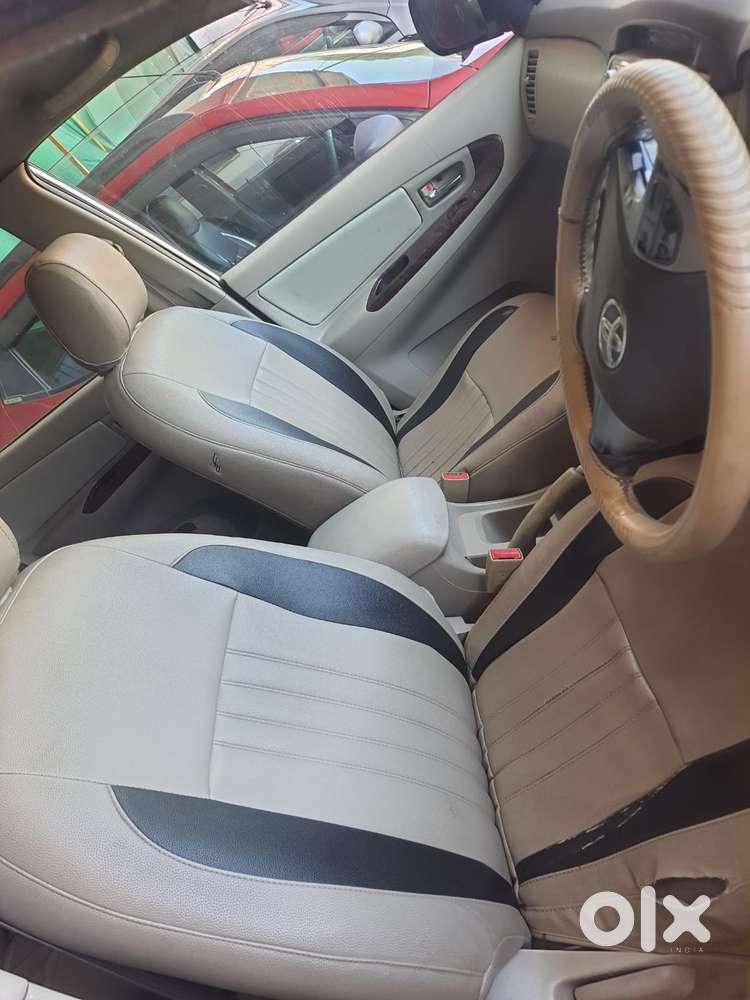 Toyota Innova 2.5 V 7 Str, 2012, Diesel