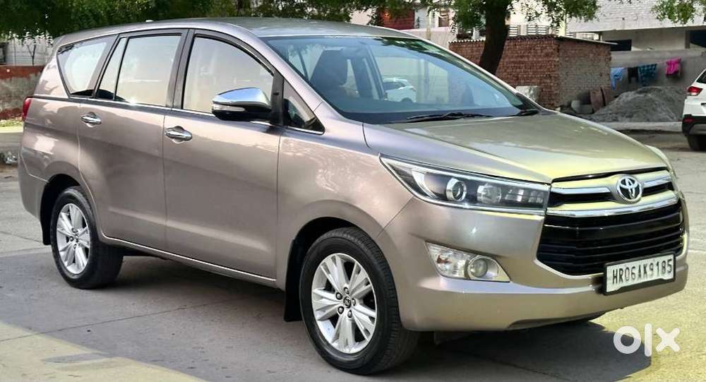 Toyota Innova Crysta 2.8 Z, 2016, Diesel