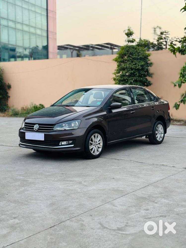 Volkswagen Vento 1.2 Tsi Highline At, 2016, Petrol