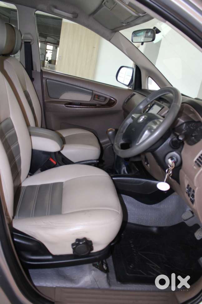 Toyota Innova 2.5 G (diesel) 7 Seater, 2015, Diesel