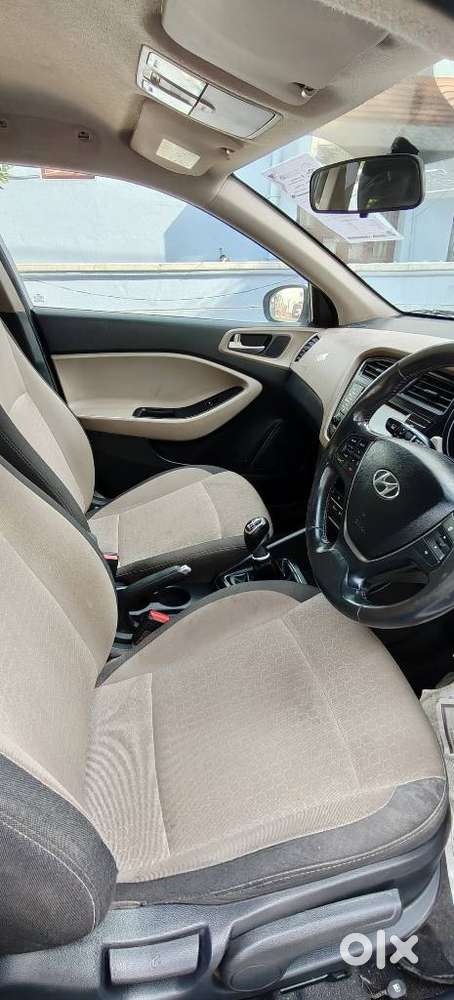 Hyundai I20 Asta Option, 2016, Diesel