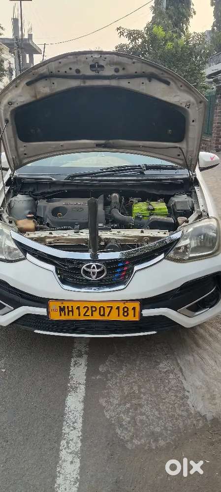 टोयटा ईटोस गाडी विकणे आहे  सुपर कुल ऐसी चारो सोकप पुढचे दोन मागचे दोन
