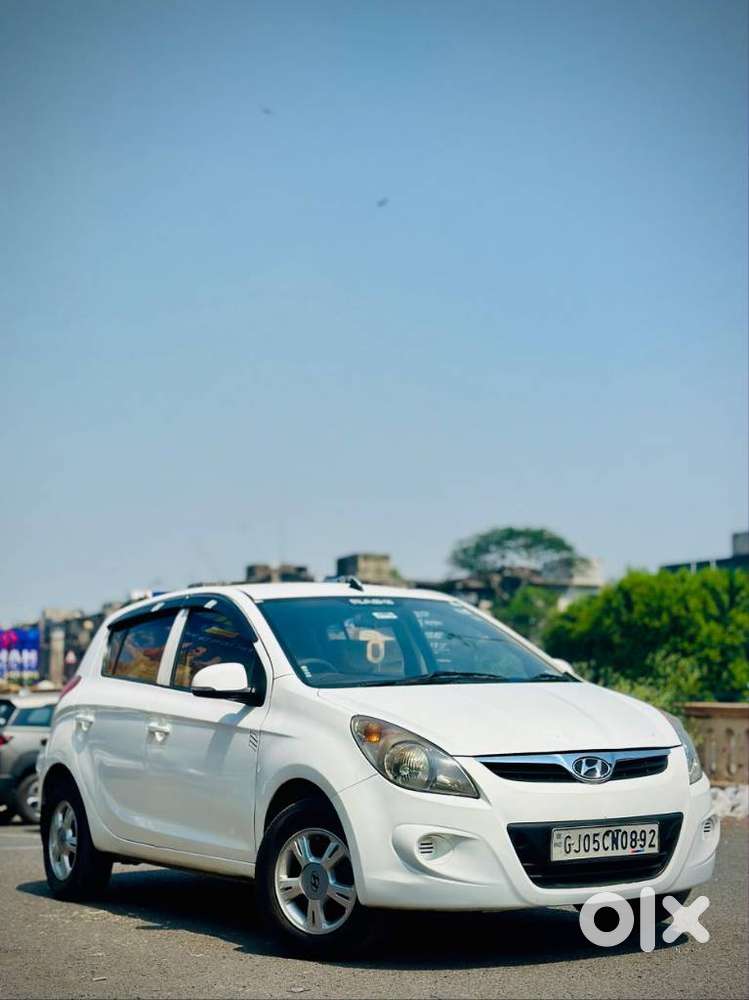 Hyundai I20 1.2 Asta, 2010, Cng & Hybrids