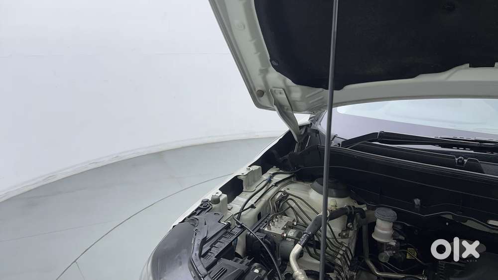 Maruti Suzuki Brezza Zxi Plus At, 2022, Petrol