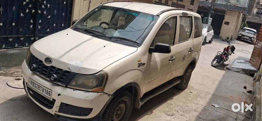 Mahindra Xylo 2.5 D4 2012
