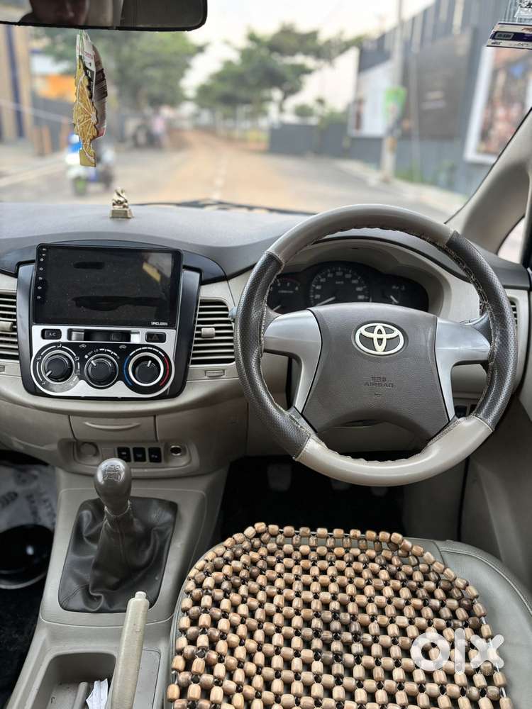 Toyota Innova 2.5 G (diesel) 7 Seater Bs Iv, 2013, Diesel