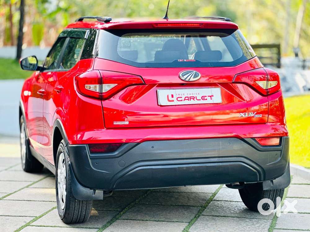 Mahindra Xuv300 1.2 W6 Amt Petrol, 2021, Petrol