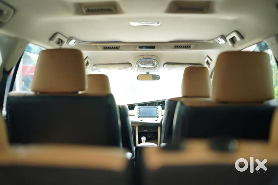 Toyota Innova Crysta 2.4 Z 7 Str, 2022