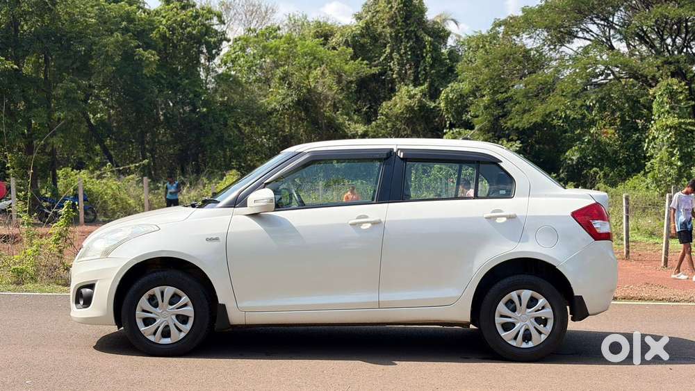 Maruti Suzuki Swift Dzire 2012-2015 Vdi, 2014, Diesel