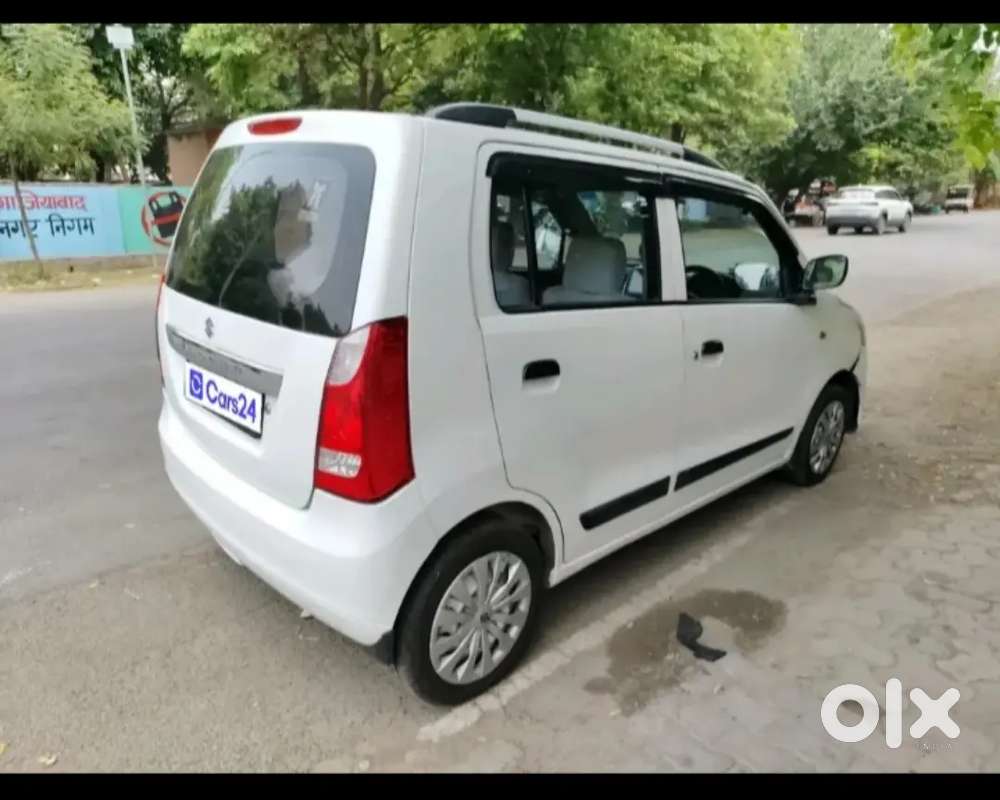 Maruti Suzuki Wagon R Lxi 2013