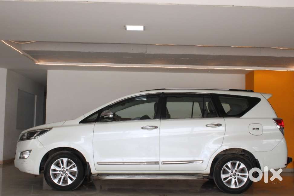 Toyota Innova Crysta 2.4 Z 7 STR, 2017, Diesel