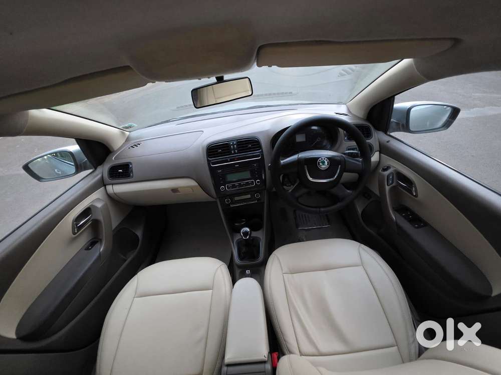 Skoda Rapid 1.5 Tdi Cr Elegance Plus, 2012, Diesel