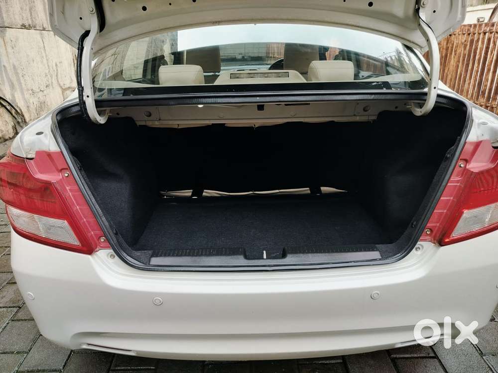 Maruti Suzuki Dzire Zdi Plus Amt, 2017, Diesel